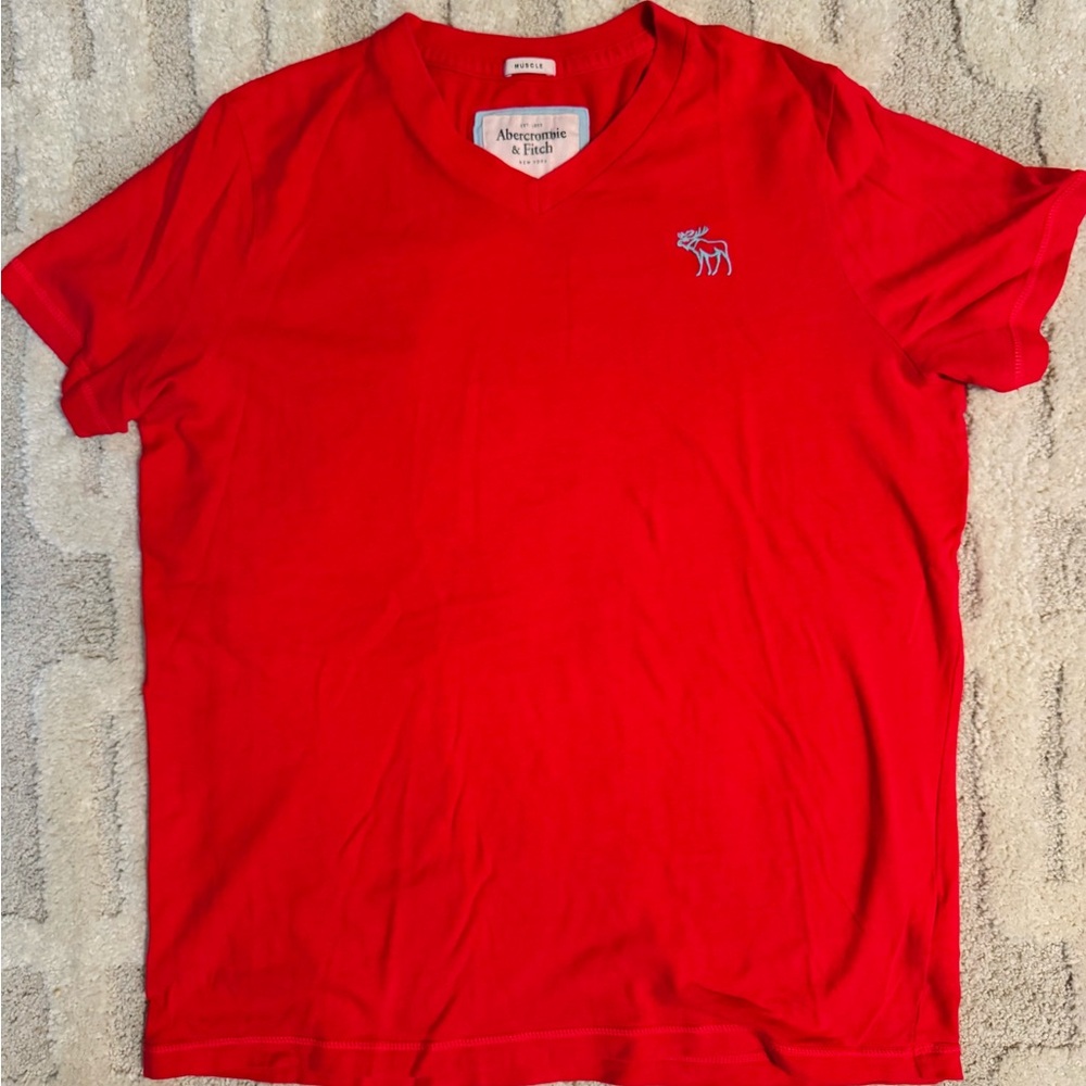 Abercrombie & Fitch Vivid Red Short Sleeve Tee